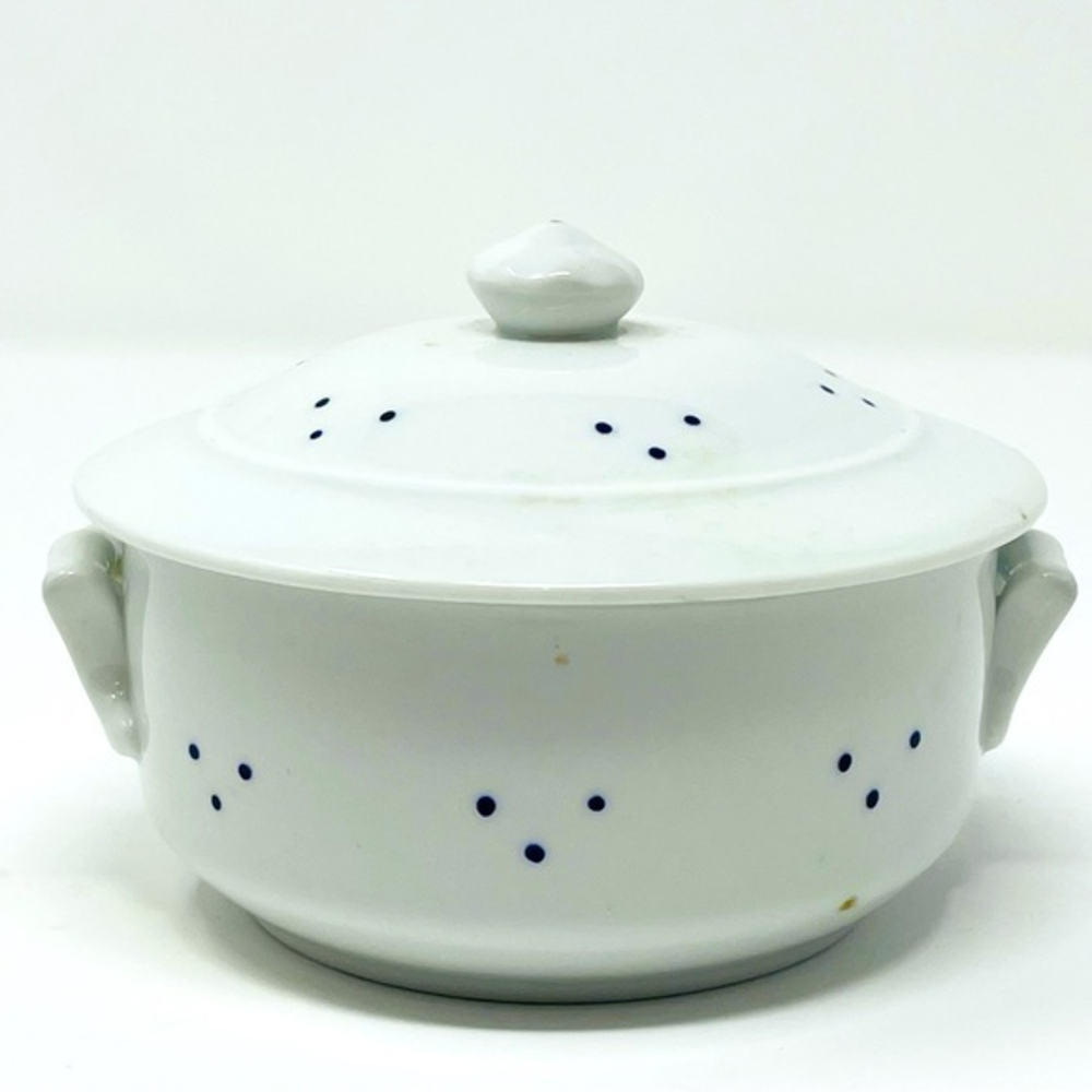 Cordon Blue Porcelain de China Bowl with Lid 4H. 4.5W French White W. Blue‎ dots